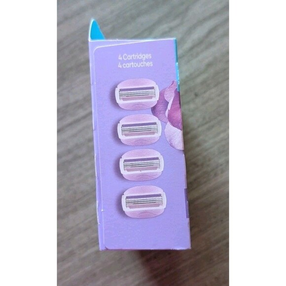 Gillette Venus Comfortglide Freesia Women’s Razor Blade Refills 4 Cartridges - Picture 3 of 4